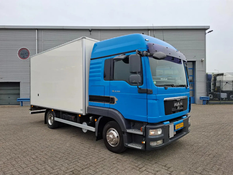 MAN TGL8.220 / NL TRUCK / TUV:20-10-2026 / ONLY:474226 KM / CLEAN TRUCK / AIRCO / MARGE !!! / MANUAL / EURO-5 / 2009 - Skapbil: bilde 2 MAN TGL8.220 / NL TRUCK / TUV:20-10-2026 / ONLY:474226 KM / CLEAN TRUCK / AIRCO / MARGE !!! / MANUAL / EURO-5 / 2009 - Skapbil: bilde 2
