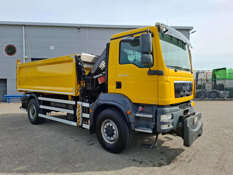 MAN TGM18.250 / 4X4 / NL TRUCK / TUV:30-04-2026 / 118783 KM / HMF 1110 K2 / ROTATOR / GOOD TYRES / FULL-STEEL / DRUM BRAKES / MANUAL - Tippbil, Kranbil: bilde 4 MAN TGM18.250 / 4X4 / NL TRUCK / TUV:30-04-2026 / 118783 KM / HMF 1110 K2 / ROTATOR / GOOD TYRES / FULL-STEEL / DRUM BRAKES / MANUAL - Tippbil, Kranbil: bilde 4