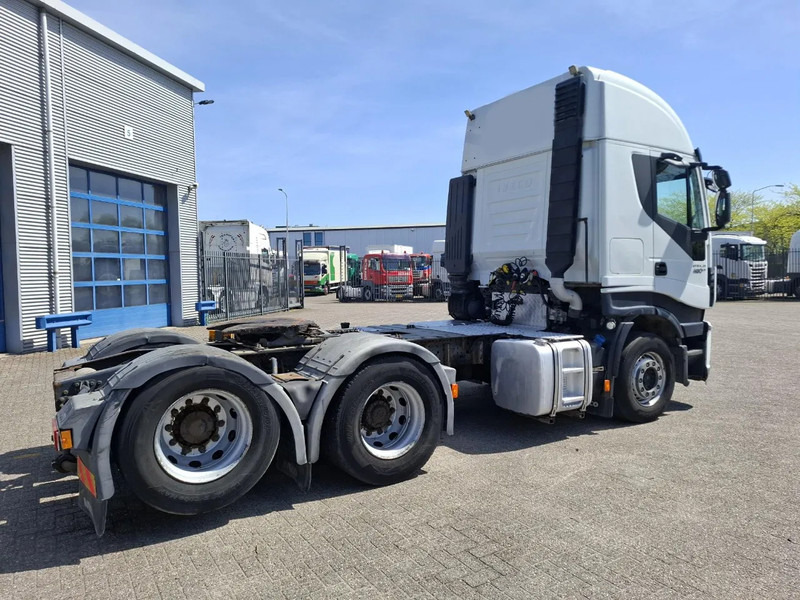 Iveco Stralis 440 / HYDRAULICS / BOOGIE / FRIDGE / 2XBED / 620664 KM / AIRCO / AUTOMATIC / EURO-6 / 2015 - Trekkvogn: bilde 5 Iveco Stralis 440 / HYDRAULICS / BOOGIE / FRIDGE / 2XBED / 620664 KM / AIRCO / AUTOMATIC / EURO-6 / 2015 - Trekkvogn: bilde 5