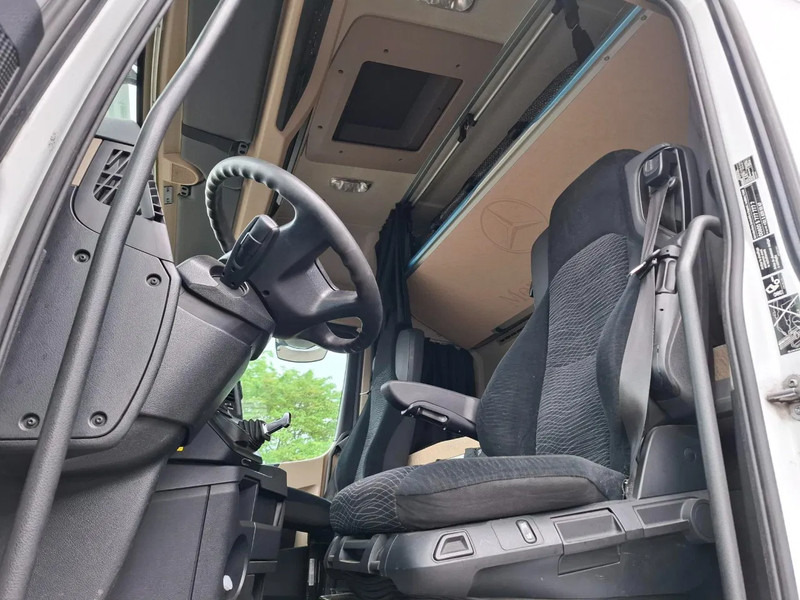 Trekkvogn Mercedes-Benz Actros 1945 / DOUBLE TANK / ONLY:508736 KM / 2XBED / FRIDGE / AUTOMATIC / EURO-6 / 2015: bilde 11