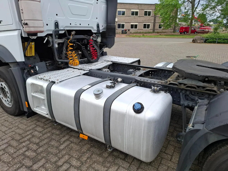 Trekkvogn Mercedes-Benz Actros 1945 / DOUBLE TANK / ONLY:508736 KM / 2XBED / FRIDGE / AUTOMATIC / EURO-6 / 2015: bilde 8