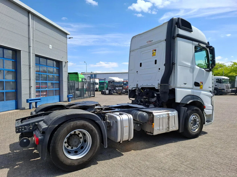 Mercedes-Benz Actros 1945 / HYDRAULICS / LWDS / SMART TACHO / 2XBED / FRIDGE / AUTOMATIC / EURO-6 / 2019 - Trekkvogn: bilde 5 Mercedes-Benz Actros 1945 / HYDRAULICS / LWDS / SMART TACHO / 2XBED / FRIDGE / AUTOMATIC / EURO-6 / 2019 - Trekkvogn: bilde 5