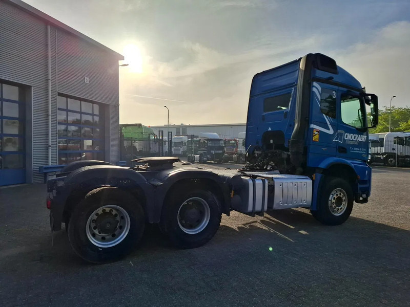 Mercedes-Benz Arocs 2851 / 6X4 / HYDRAULICS / BIG AXLE / ALCOA / AIRCO / AUTOMATIC / EURO-6 / 2015 - Trekkvogn: bilde 5 Mercedes-Benz Arocs 2851 / 6X4 / HYDRAULICS / BIG AXLE / ALCOA / AIRCO / AUTOMATIC / EURO-6 / 2015 - Trekkvogn: bilde 5