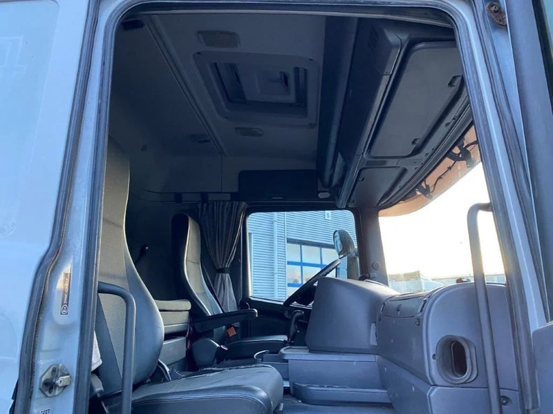 Trekkvogn Scania G420 / ADR / HYDRAULICS / MANUAL / EURO-5 / 2011: bilde 15 Trekkvogn Scania G420 / ADR / HYDRAULICS / MANUAL / EURO-5 / 2011: bilde 15