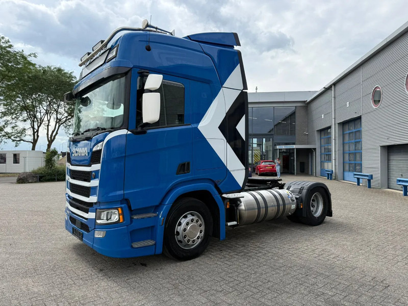 Scania NGS R410 / GERMAN TRUCK / RETARDER / LNG / ONLY: 619043 KM / I-PARKCOOL / LWDS / AUTOMATIC / EURO-6 / 2020 - Trekkvogn: bilde 1 Scania NGS R410 / GERMAN TRUCK / RETARDER / LNG / ONLY: 619043 KM / I-PARKCOOL / LWDS / AUTOMATIC / EURO-6 / 2020 - Trekkvogn: bilde 1