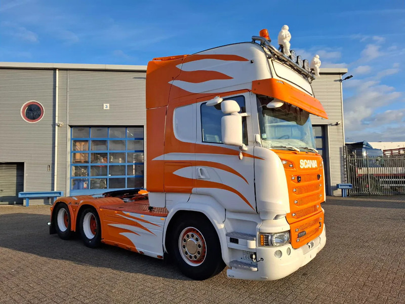 Scania R580 V8 / RETARDER / HYDRAULICS / TUV:06-08-2026 / FULL-AIR / LEATHER / XENON / AUTOMATIC / EURO-6 / 2014 - Trekkvogn: bilde 2 Scania R580 V8 / RETARDER / HYDRAULICS / TUV:06-08-2026 / FULL-AIR / LEATHER / XENON / AUTOMATIC / EURO-6 / 2014 - Trekkvogn: bilde 2