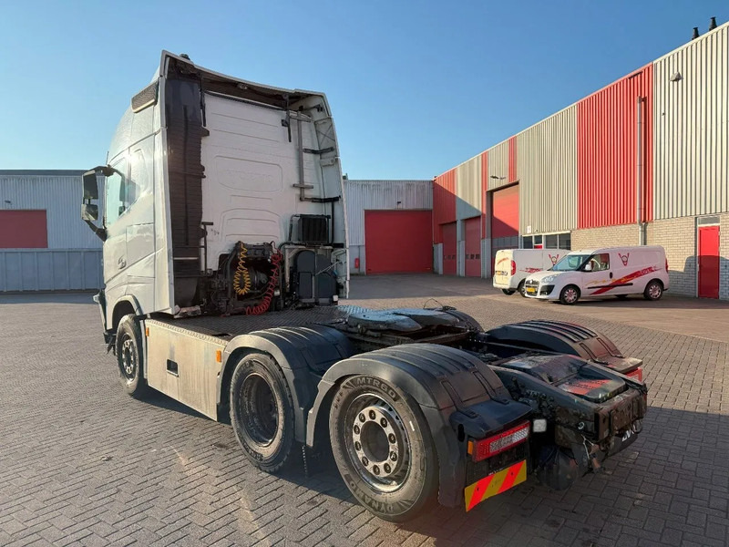Volvo FH4-500 / ENGINE RUNNING / HYDRAULICS / VEB+ / LWDS / LIFT AXLE / AUTOMATIC / EURO-6 / 2014 - Trekkvogn: bilde 3 Volvo FH4-500 / ENGINE RUNNING / HYDRAULICS / VEB+ / LWDS / LIFT AXLE / AUTOMATIC / EURO-6 / 2014 - Trekkvogn: bilde 3