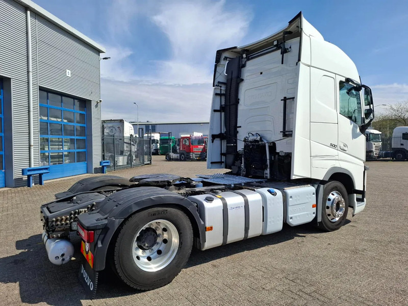 Volvo FH4-500 / VEB+ / DOUBLE TANK / I-PARKCOOL / TUV:08-01-2026 / ALCOA / FRIDGE / GOOD TYRES / AUTOMATIC / EURO-6 / 2018 - Trekkvogn: bilde 5 Volvo FH4-500 / VEB+ / DOUBLE TANK / I-PARKCOOL / TUV:08-01-2026 / ALCOA / FRIDGE / GOOD TYRES / AUTOMATIC / EURO-6 / 2018 - Trekkvogn: bilde 5
