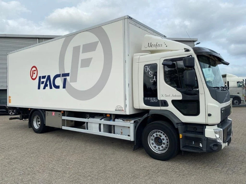 Volvo FE320 ONLY-463904-KM / CLOSED BOX / LOAD LIFT / AUTOMATIC / SIDE DOORS / EURO-6 / 2014 - Skapbil: bilde 2 Volvo FE320 ONLY-463904-KM / CLOSED BOX / LOAD LIFT / AUTOMATIC / SIDE DOORS / EURO-6 / 2014 - Skapbil: bilde 2