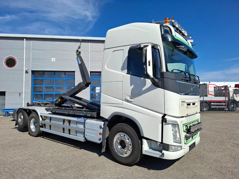 Volvo FH4-500 / VEB+ / HOOK 22 TON / LIFT+LENKACHSE / TUV:02-02-2026 / FULL-AIR / LWDS / NAVI / ALCOA / AUTOMATIC / EURO-6 / 2017 - Krokbil: bilde 4 Volvo FH4-500 / VEB+ / HOOK 22 TON / LIFT+LENKACHSE / TUV:02-02-2026 / FULL-AIR / LWDS / NAVI / ALCOA / AUTOMATIC / EURO-6 / 2017 - Krokbil: bilde 4