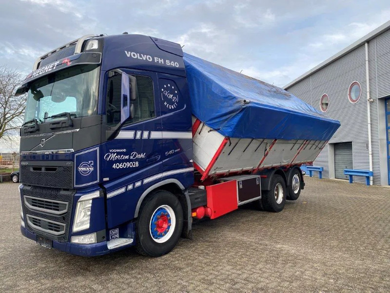 Volvo FH4-540 / VEB+ / ACC / LWDS / 3SIDE TIPPER / DYNAMIC STEERING / LEATHER / FULL-AIR / AUTOMATIC / EURO-6 / 2017 - Tippbil: bilde 2 Volvo FH4-540 / VEB+ / ACC / LWDS / 3SIDE TIPPER / DYNAMIC STEERING / LEATHER / FULL-AIR / AUTOMATIC / EURO-6 / 2017 - Tippbil: bilde 2