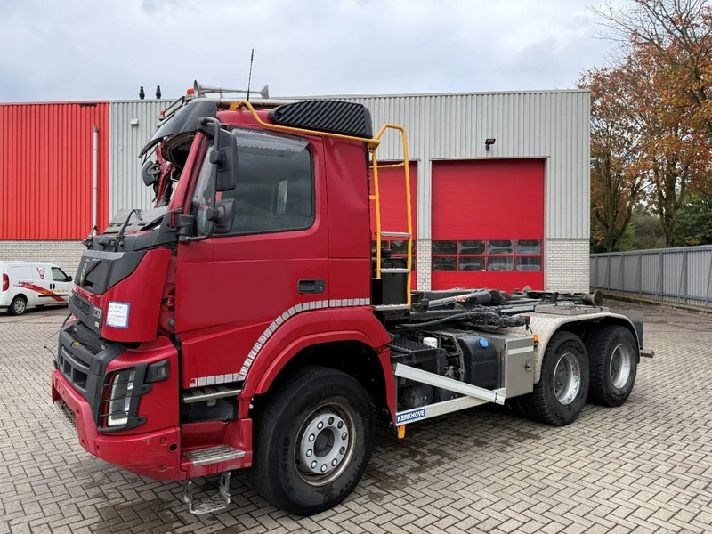 Volvo FMX4-500 / ENGINE RUNNING / VEB+ / 6X4 / BIG AXLE / AJK 20 TON HOOKLIFT / ONLY:276433 KM / AUTOMATIC / EURO-6 / 2020 - Krokbil: bilde 2 Volvo FMX4-500 / ENGINE RUNNING / VEB+ / 6X4 / BIG AXLE / AJK 20 TON HOOKLIFT / ONLY:276433 KM / AUTOMATIC / EURO-6 / 2020 - Krokbil: bilde 2