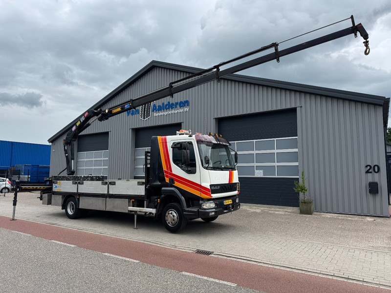 DAF LF45-220 HMF 910 K4 + 1 / Remote Control - Kranbil: bilde 1 DAF LF45-220 HMF 910 K4 + 1 / Remote Control - Kranbil: bilde 1
