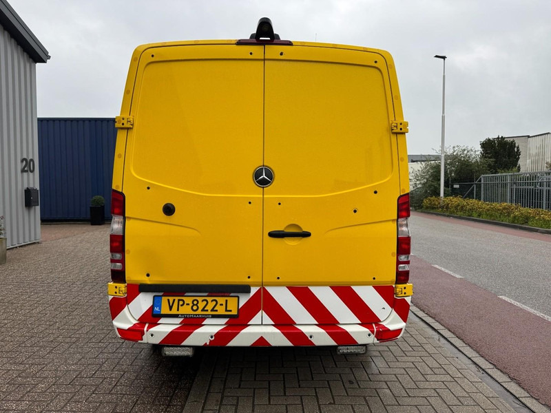 Mercedes-Benz 319 L2/H1 BF3 Begleit-/Convooi-/Begleiding-/Camper - Kassebil: bilde 4 Mercedes-Benz 319 L2/H1 BF3 Begleit-/Convooi-/Begleiding-/Camper - Kassebil: bilde 4