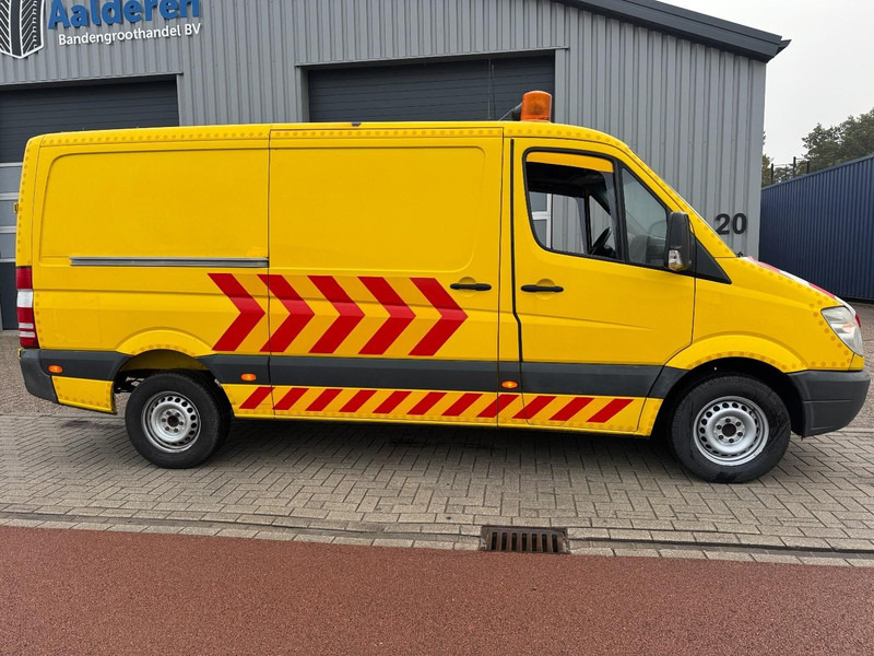 Mercedes-Benz Sprinter 316, Like new, BF3 Begleit- Escort- Convoi execptionnel, L2/H1 - Kassebil: bilde 2 Mercedes-Benz Sprinter 316, Like new, BF3 Begleit- Escort- Convoi execptionnel, L2/H1 - Kassebil: bilde 2