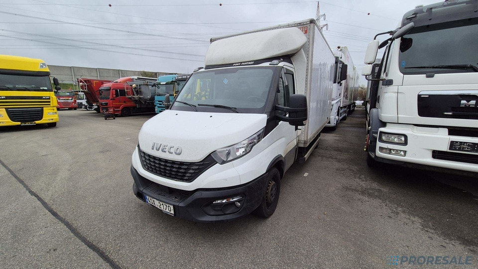 IVECO DAILY 35S16 skříň - 8 palet - Varebil med skap: bilde 2 IVECO DAILY 35S16 skříň - 8 palet - Varebil med skap: bilde 2