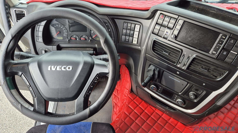 IVECO STRALIS AS440/48T LOW DECK EURO 6 - Trekkvogn: bilde 3 IVECO STRALIS AS440/48T LOW DECK EURO 6 - Trekkvogn: bilde 3
