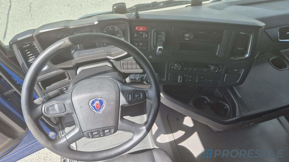 SCANIA R450 N323 LOW DECK EURO 6 - Trekkvogn: bilde 4 SCANIA R450 N323 LOW DECK EURO 6 - Trekkvogn: bilde 4