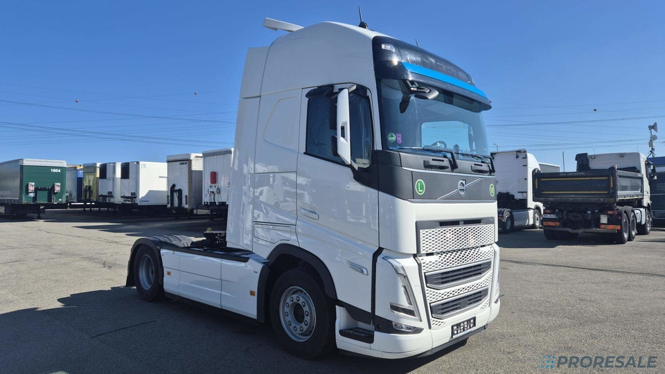 VOLVO FH 460 GLOBE XL EURO 6 TURBOCOMPOUND - Trekkvogn: bilde 1 VOLVO FH 460 GLOBE XL EURO 6 TURBOCOMPOUND - Trekkvogn: bilde 1