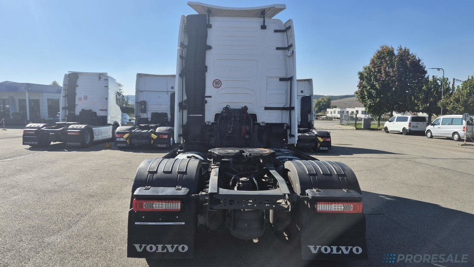VOLVO FH 460 GLOBE XL EURO 6 TURBOCOMPOUND - Trekkvogn: bilde 3 VOLVO FH 460 GLOBE XL EURO 6 TURBOCOMPOUND - Trekkvogn: bilde 3