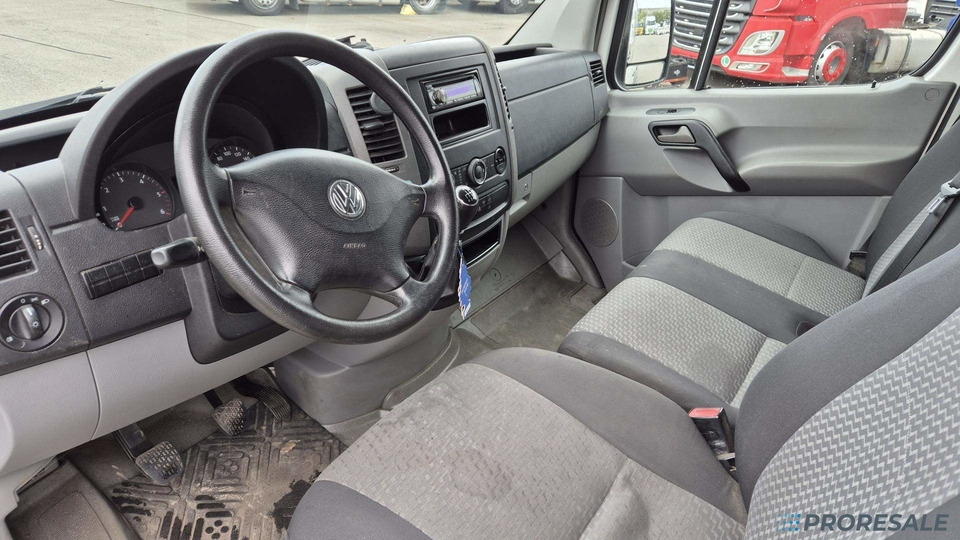 VOLKSWAGEN CRAFTER 2,0 TDi 100 kW skříňový - Varebil med skap: bilde 5 VOLKSWAGEN CRAFTER 2,0 TDi 100 kW skříňový - Varebil med skap: bilde 5