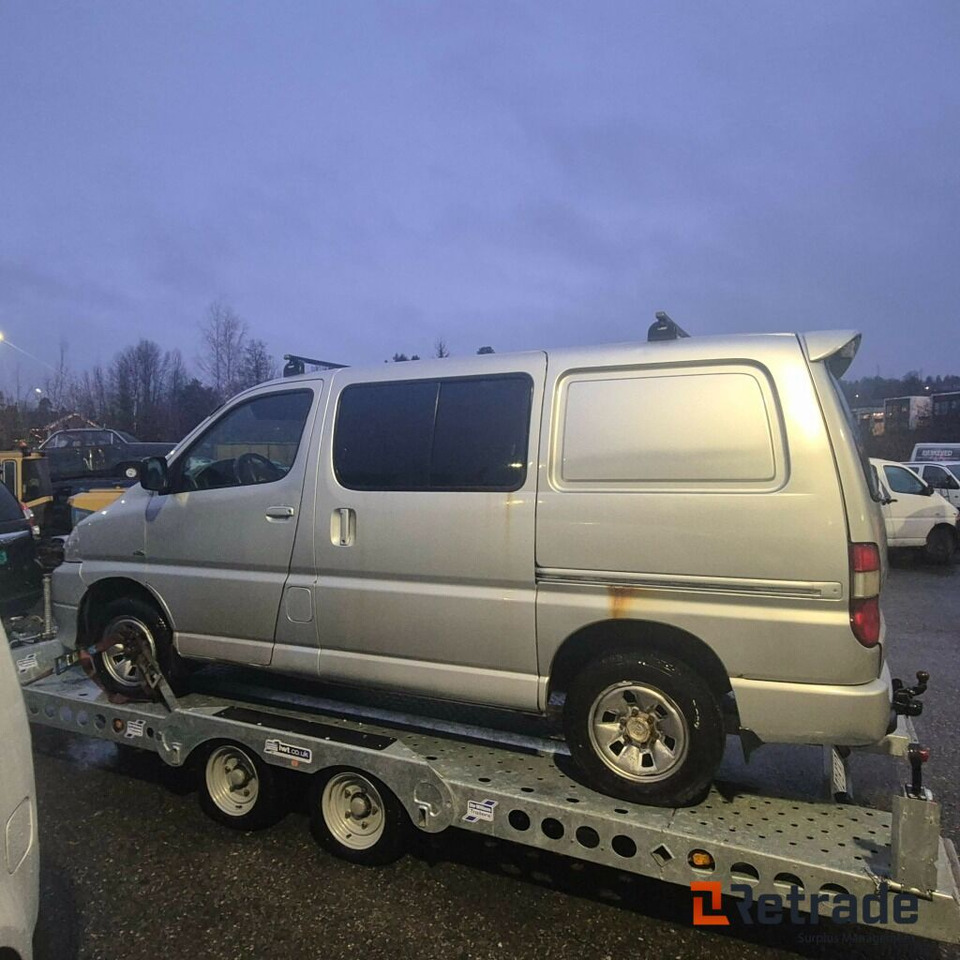 2009mod. TOYOTA HIACE 4WD D4d 4wd - Personenbil: bilde 3 2009mod. TOYOTA HIACE 4WD D4d 4wd - Personenbil: bilde 3