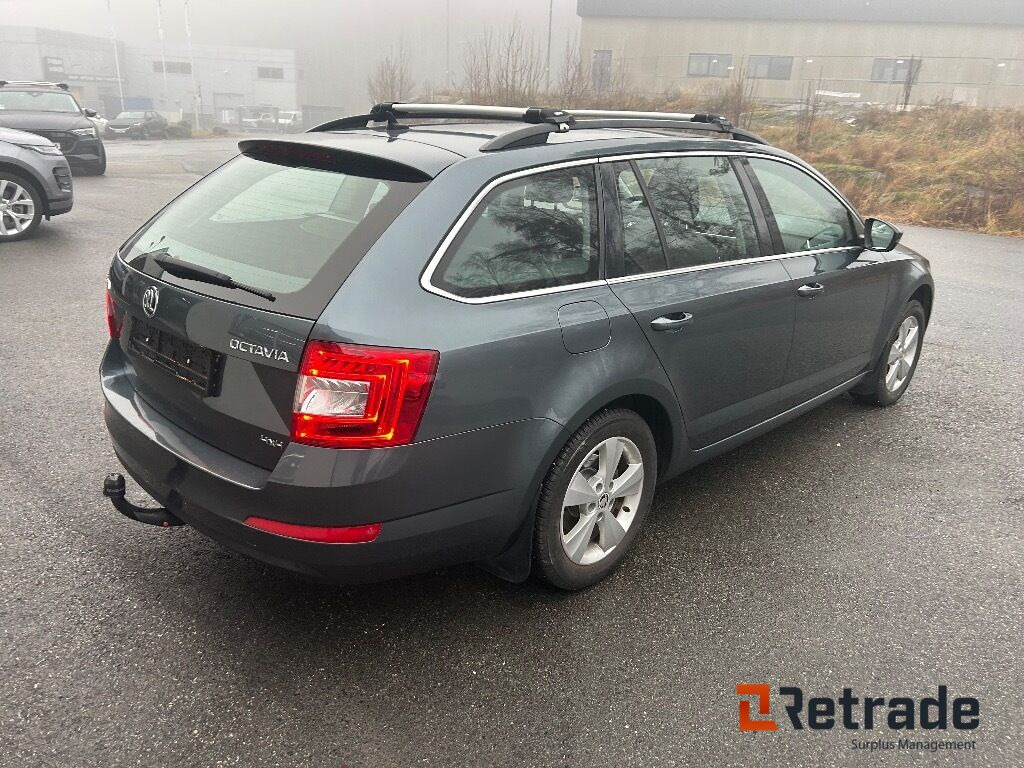 2016 Personbil SKODA OCTAVIA 1.8 TSI 180 hk 4x4 Style 6DSG EU-Godkjent - Personenbil: bilde 4 2016 Personbil SKODA OCTAVIA 1.8 TSI 180 hk 4x4 Style 6DSG EU-Godkjent - Personenbil: bilde 4