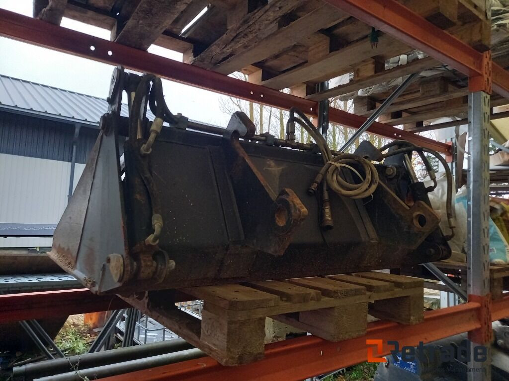 4 i 1 Skovl - Lasterskuffe: bilde 1 4 i 1 Skovl - Lasterskuffe: bilde 1