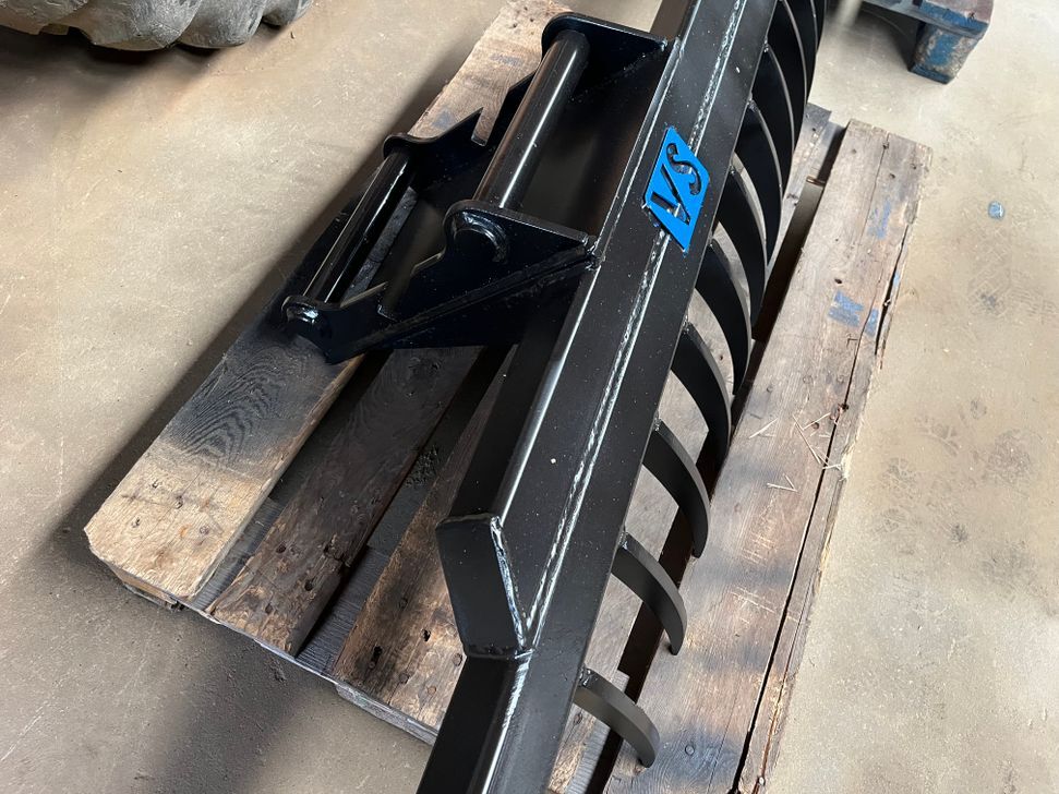Afretter / Rive for Rendegraver/Excavator 2 M / Leveler / Rake for Backhoe/Excavator 2 M - Verktøy/ Utstyr: bilde 3 Afretter / Rive for Rendegraver/Excavator 2 M / Leveler / Rake for Backhoe/Excavator 2 M - Verktøy/ Utstyr: bilde 3