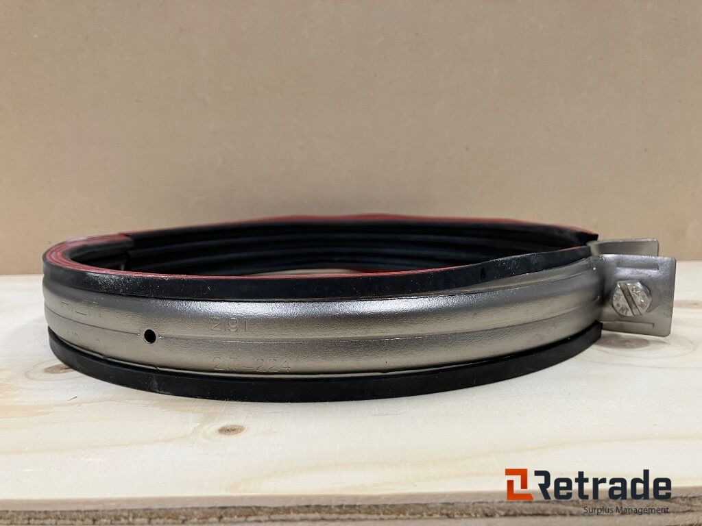 Större parti med Rörklammer i rostfritt och galvat , märke Hilti - Annet utstyr: bilde 5 Större parti med Rörklammer i rostfritt och galvat , märke Hilti - Annet utstyr: bilde 5