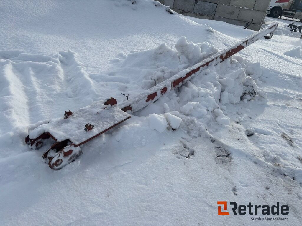 Lyftbom / Kranarm 6m B20 - Bygg og anlegg: bilde 1 Lyftbom / Kranarm 6m B20 - Bygg og anlegg: bilde 1