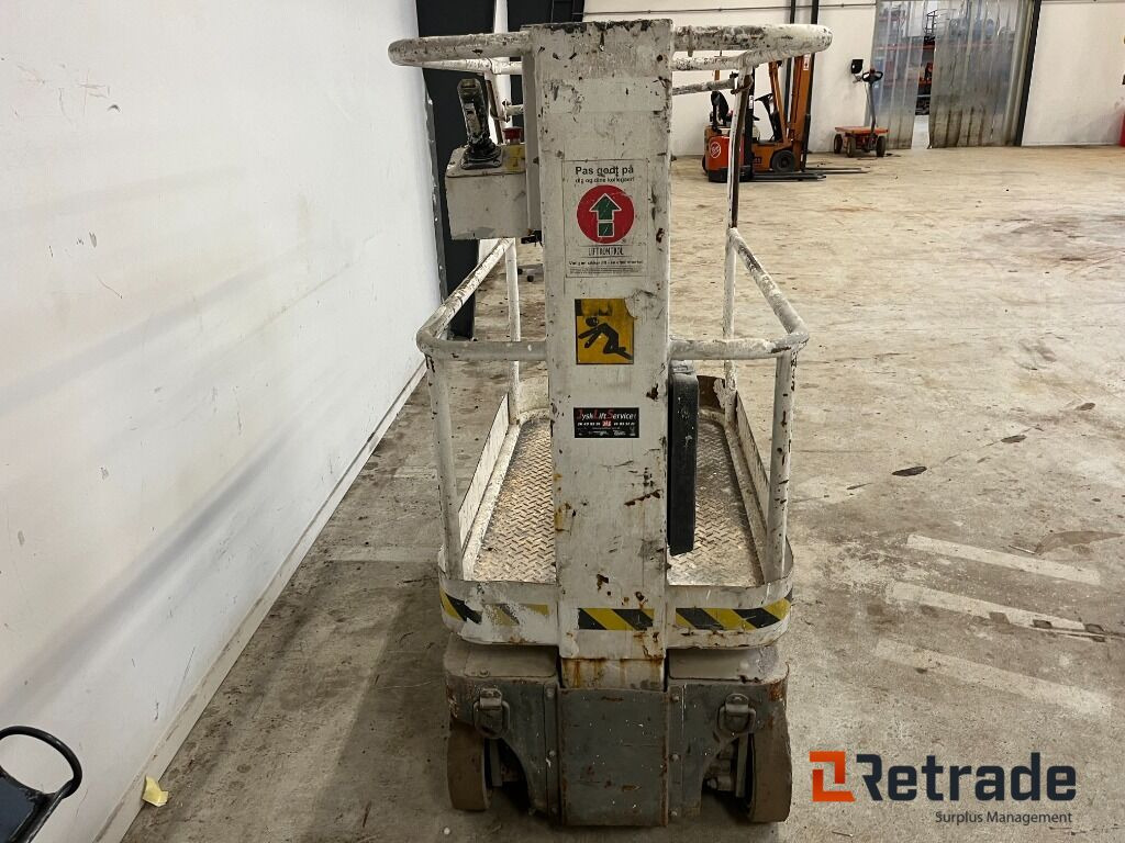 UpRight TM12 - 6meters lift - Bygg og anlegg: bilde 2 UpRight TM12 - 6meters lift - Bygg og anlegg: bilde 2