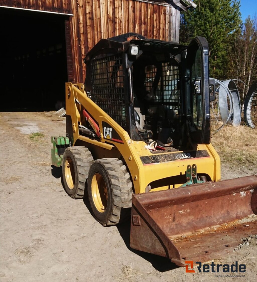 Cat 216 CAT 216 kompaktlaster – kun 2 290 timer - Kompaktlaster: bilde 1 Cat 216 CAT 216 kompaktlaster – kun 2 290 timer - Kompaktlaster: bilde 1