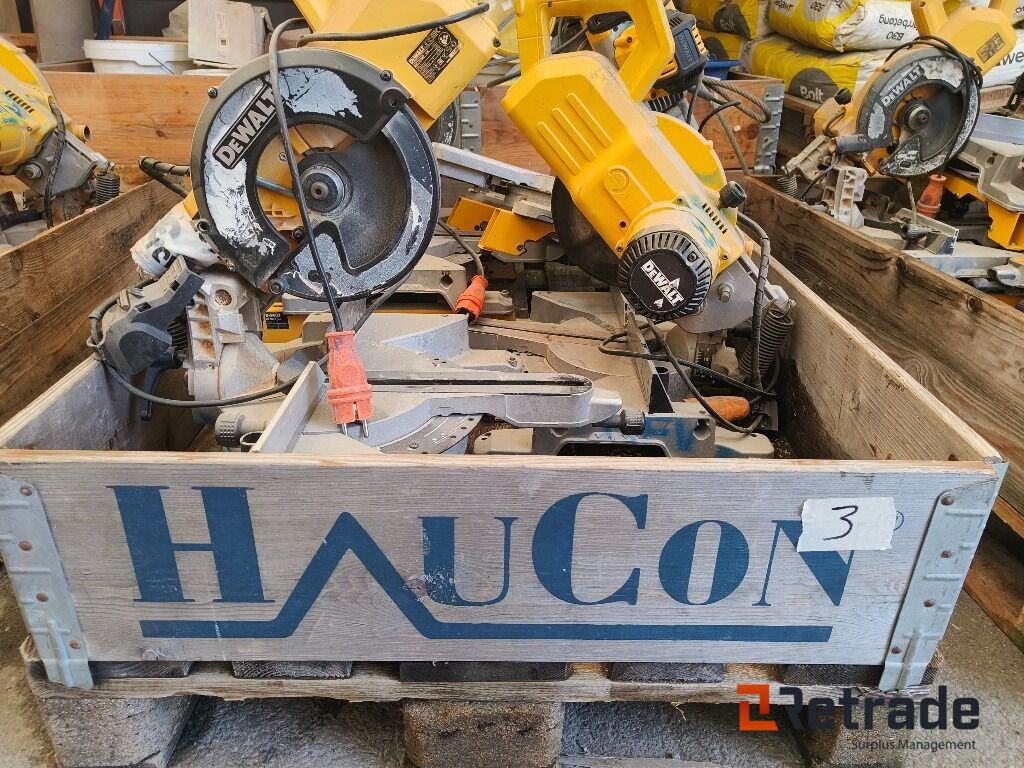 Dewalt Kappsag, 2 paller, 8stk sager. Nr 3 og 4 - Anleggsmaskiner: bilde 2 Dewalt Kappsag, 2 paller, 8stk sager. Nr 3 og 4 - Anleggsmaskiner: bilde 2