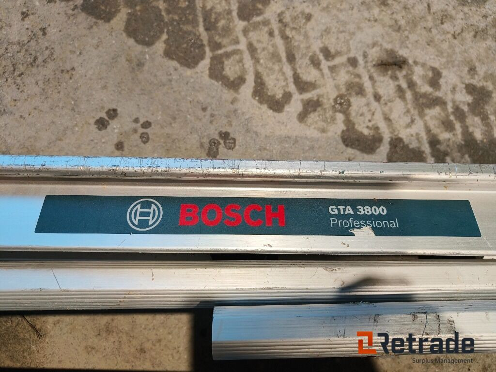 Diverse utstyr Bosch GCM 8 SJL + GTA 3800 - Anleggsmaskiner: bilde 4 Diverse utstyr Bosch GCM 8 SJL + GTA 3800 - Anleggsmaskiner: bilde 4
