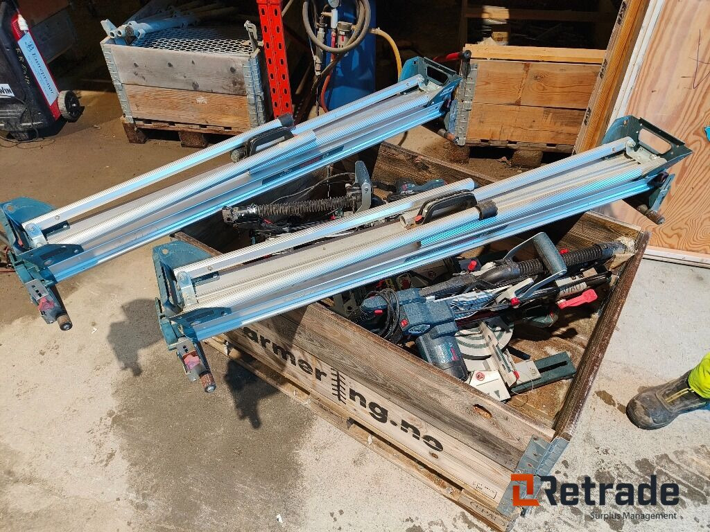 Diverse utstyr Bosch GCM 8 SJL + GTA 3800 - Anleggsmaskiner: bilde 1 Diverse utstyr Bosch GCM 8 SJL + GTA 3800 - Anleggsmaskiner: bilde 1