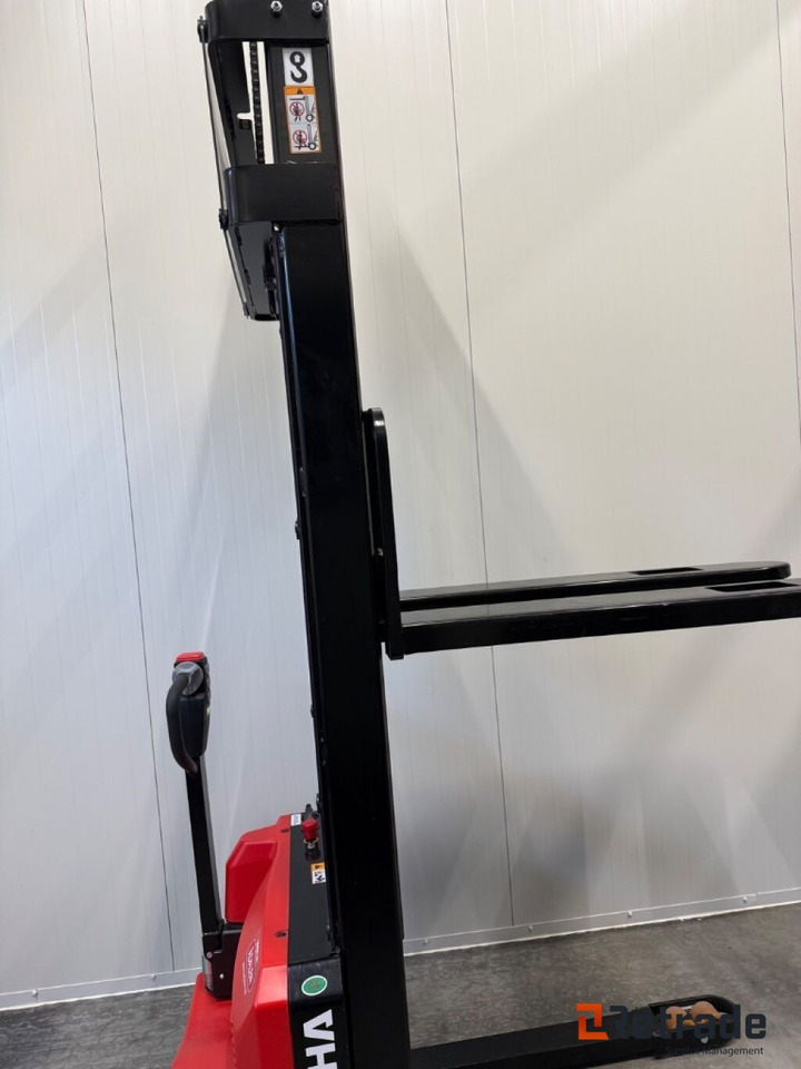 Hangcha A12 elektrisk pallestabler - Anleggsmaskiner: bilde 2 Hangcha A12 elektrisk pallestabler - Anleggsmaskiner: bilde 2