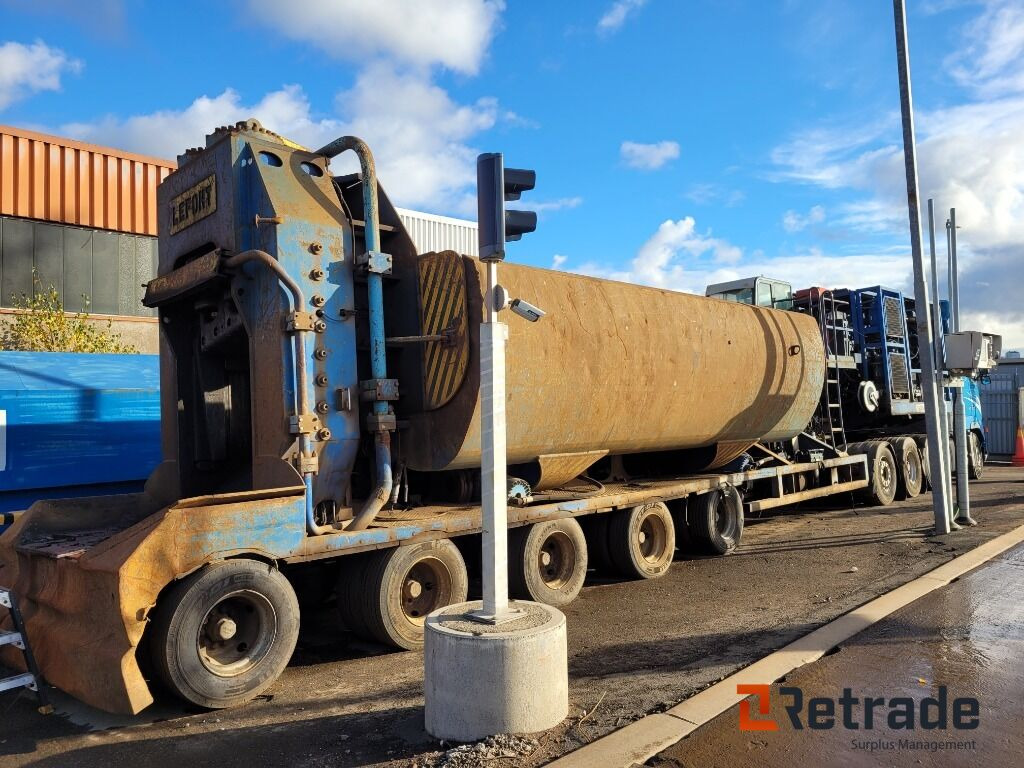 Mobil järnklipp Volvo FH16+ Lefort MOBILE 1000 T - Industrimaskin: bilde 4 Mobil järnklipp Volvo FH16+ Lefort MOBILE 1000 T - Industrimaskin: bilde 4