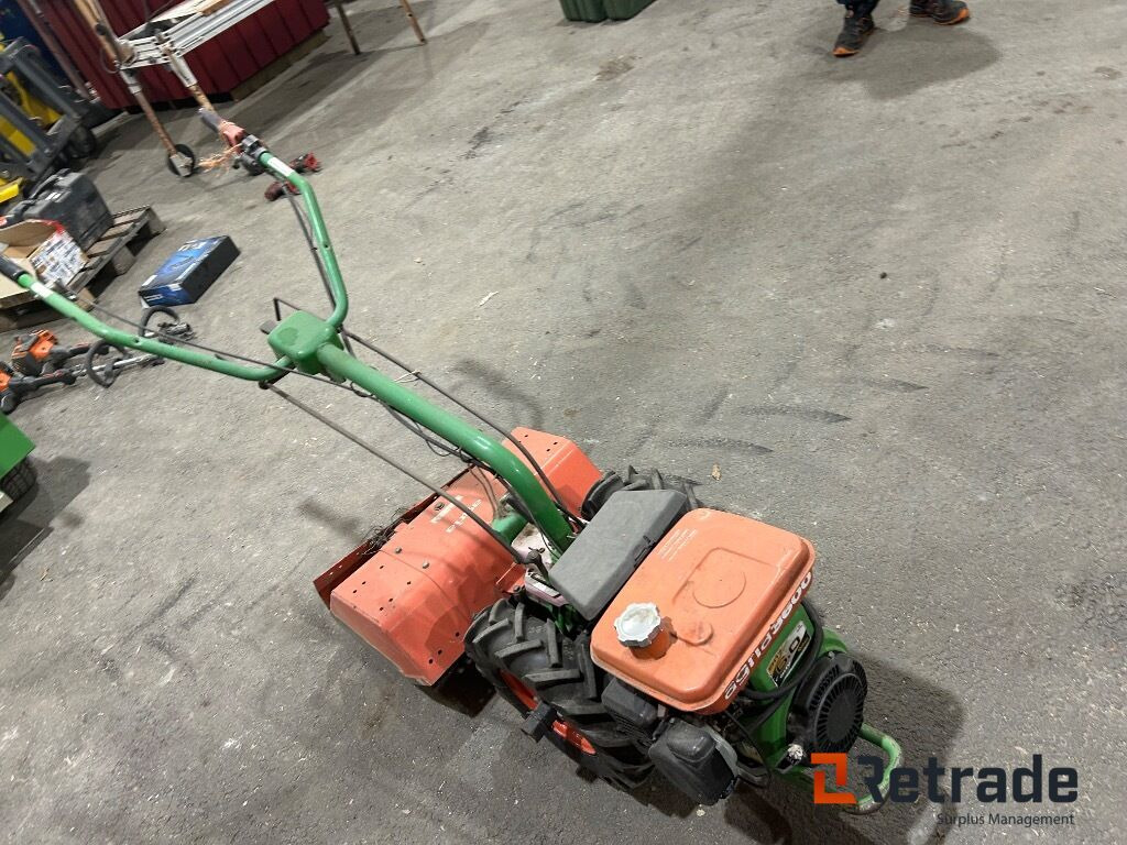 Jord Fres fra Agria 3366 - Tohjulstraktor: bilde 2 Jord Fres fra Agria 3366 - Tohjulstraktor: bilde 2