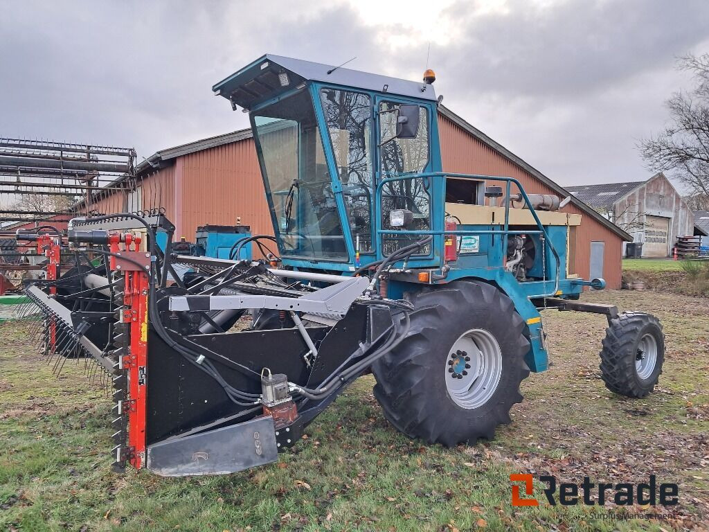 Skårlægger Champion Selvkørende Skårlægger 12 fod - Landbruksteknikk: bilde 1 Skårlægger Champion Selvkørende Skårlægger 12 fod - Landbruksteknikk: bilde 1