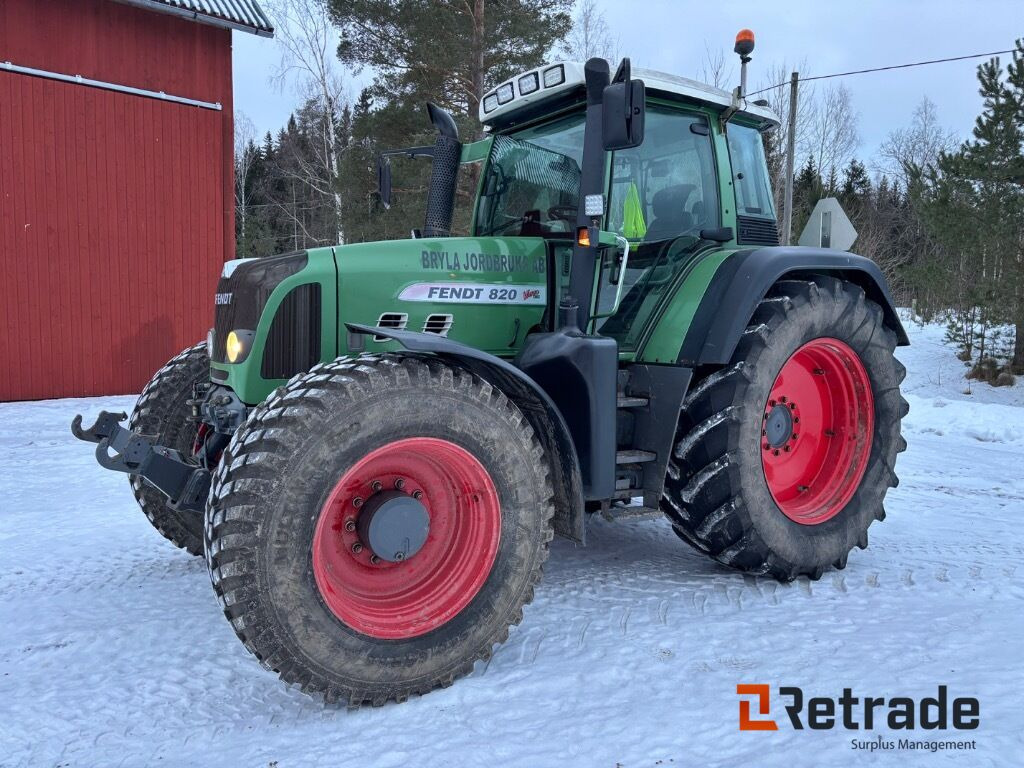Traktor Fendt 820 Vario tms - GPS - Landbruksteknikk: bilde 1 Traktor Fendt 820 Vario tms - GPS - Landbruksteknikk: bilde 1