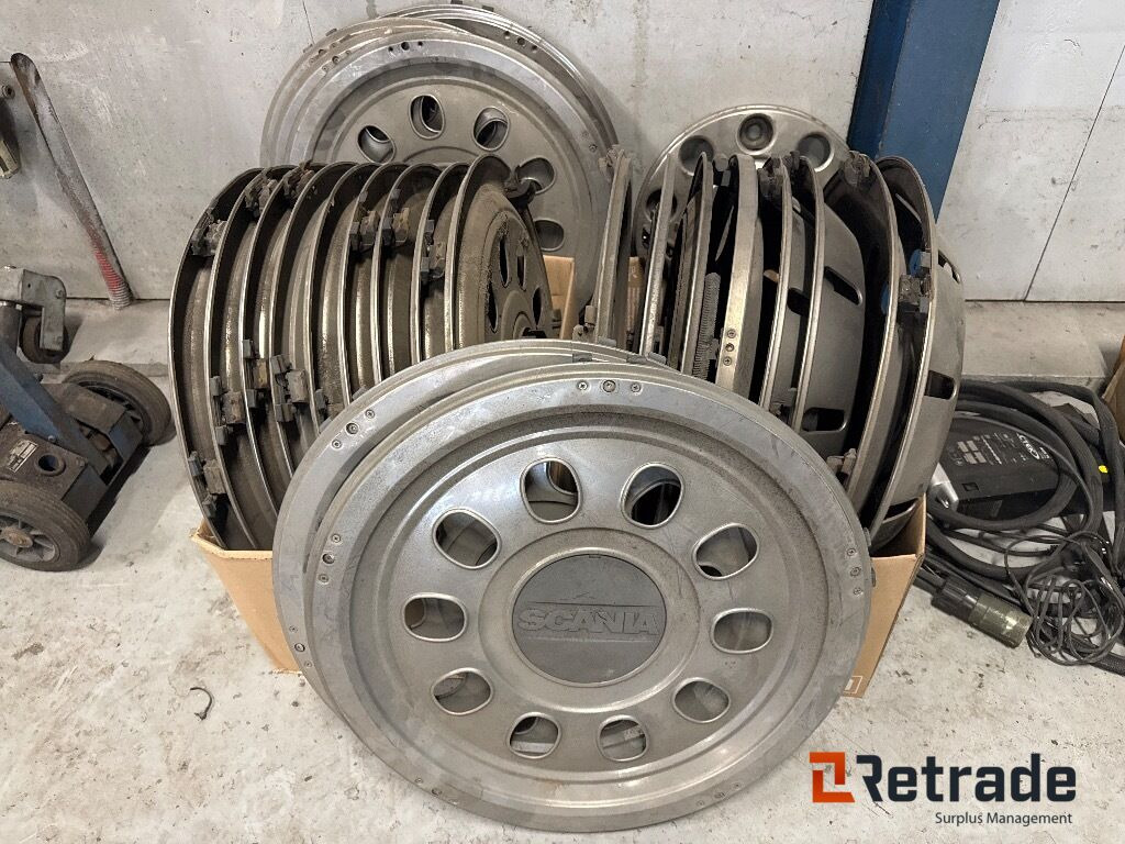 Navkapsler til bus Passer til 22,5 fælge Diverse - Felg for Buss: bilde 1 Navkapsler til bus Passer til 22,5 fælge Diverse - Felg for Buss: bilde 1