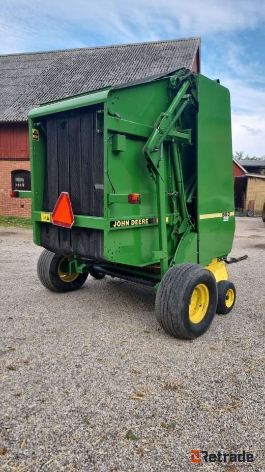 Rundbalspress John Deere 580 - Rundballepresse: bilde 3 Rundbalspress John Deere 580 - Rundballepresse: bilde 3