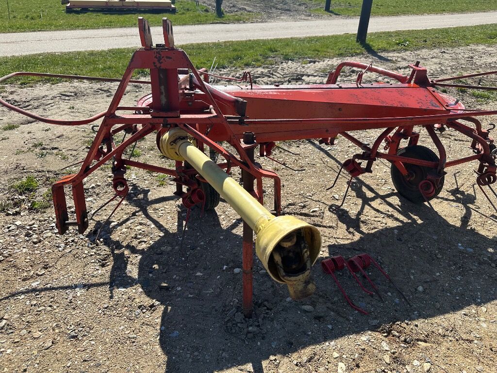 Scan Farm SR320 Hø - Rive - Hageutstyr: bilde 2 Scan Farm SR320 Hø - Rive - Hageutstyr: bilde 2