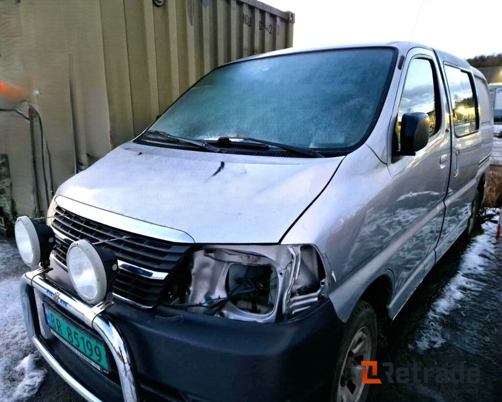 Toyota Hiace med reg.nr BR 85199, 2009-modell, . - Personenbil: bilde 2 Toyota Hiace med reg.nr BR 85199, 2009-modell, . - Personenbil: bilde 2