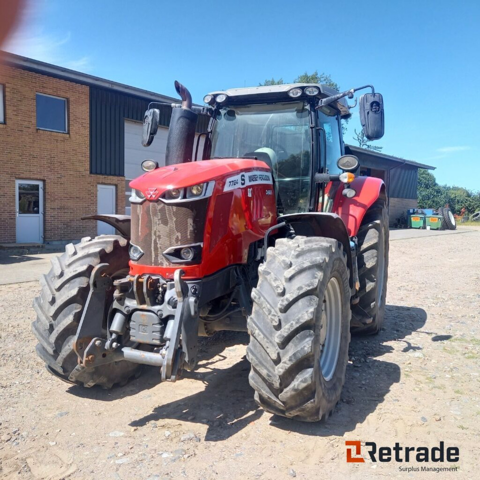 Traktor Massey Ferguson 7724 S 4WD Traktor Dyna 6 - Traktor: bilde 2 Traktor Massey Ferguson 7724 S 4WD Traktor Dyna 6 - Traktor: bilde 2