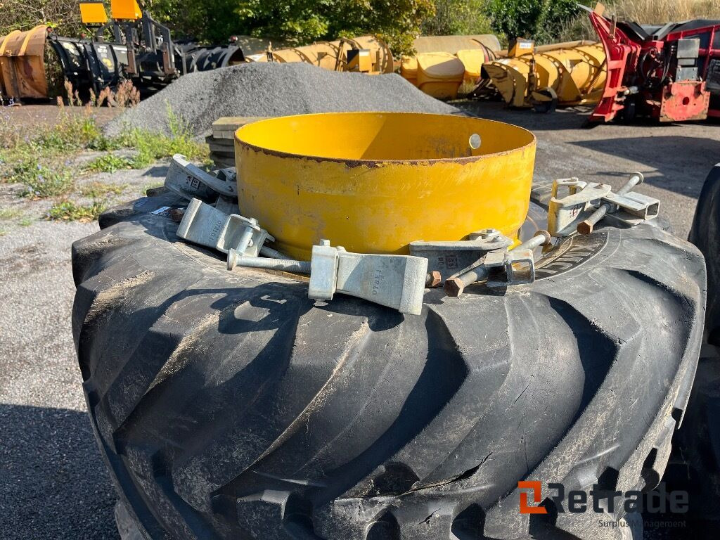 Anleggsmaskiner Tvillingmontering dæk og fælge med beslag til Hydrema rendegraver.: bilde 6