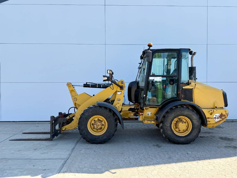 Cat 906H - Automatic Greasing / Quick Coupler - Hjullaster: bilde 1 Cat 906H - Automatic Greasing / Quick Coupler - Hjullaster: bilde 1