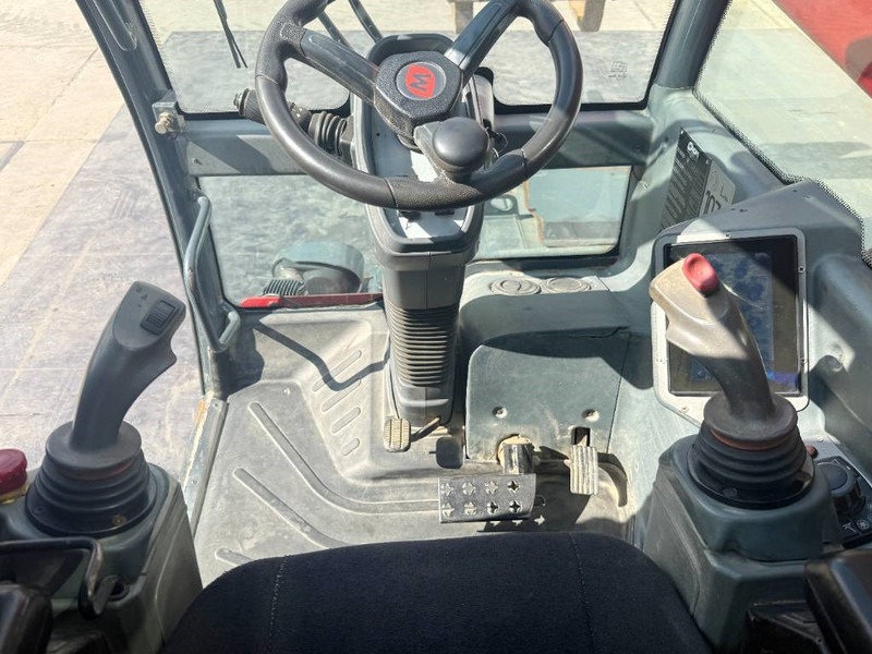 Teleskoplastere MAGNI RTH5.30 - Remote Control / 4x4x4 / Airco: bilde 9 Teleskoplastere MAGNI RTH5.30 - Remote Control / 4x4x4 / Airco: bilde 9