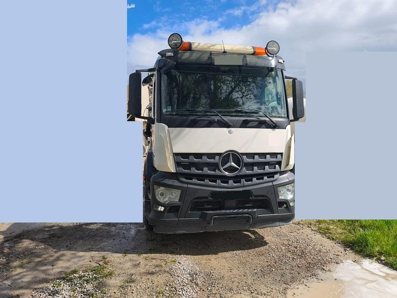 Mercedes Actros 3243 - Billift: bilde 1 Mercedes Actros 3243 - Billift: bilde 1